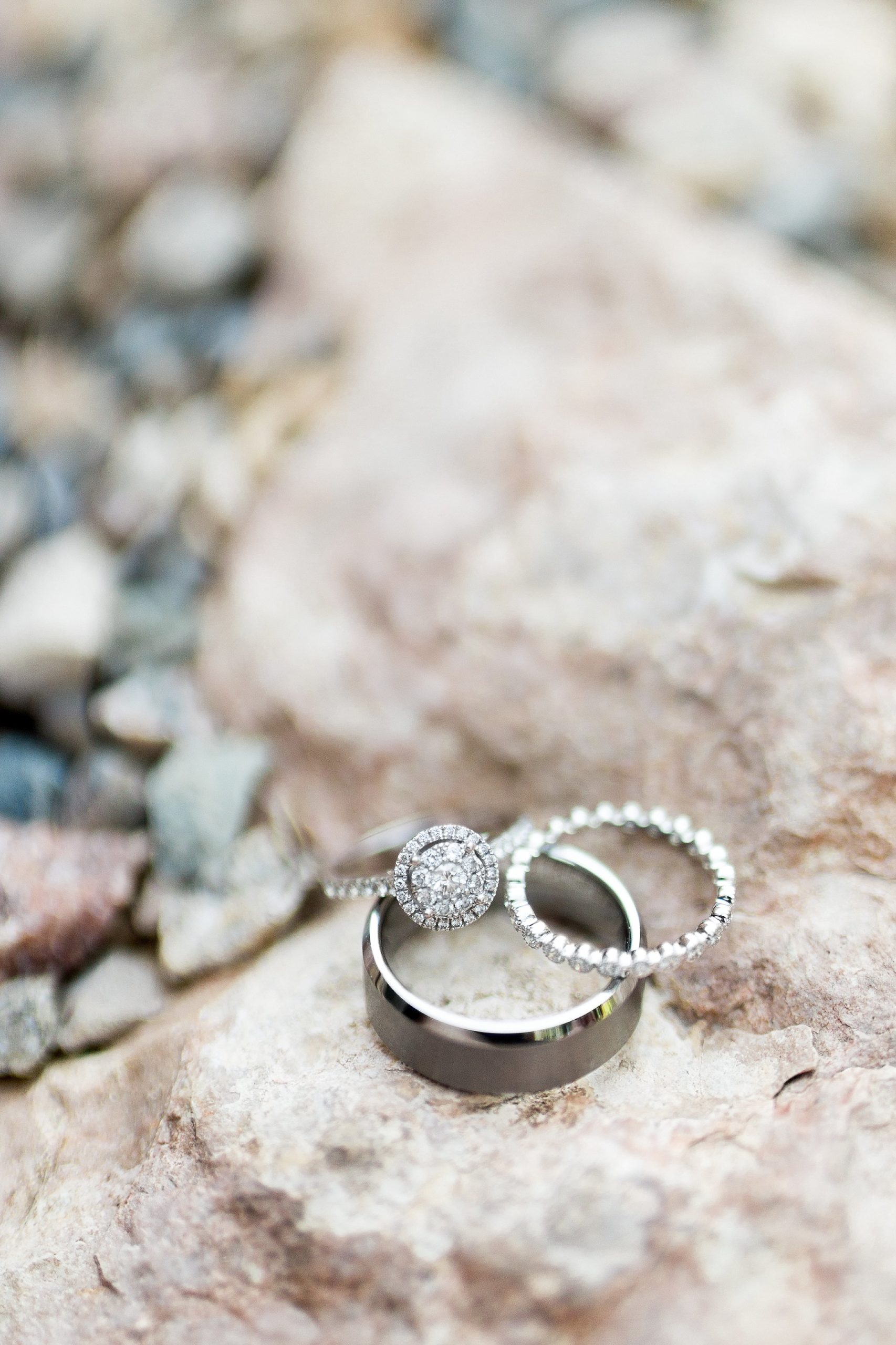 Wedding ring detail photos - Simple Wedding details - Winnipeg Wedding Photographer - Keila Marie Photography