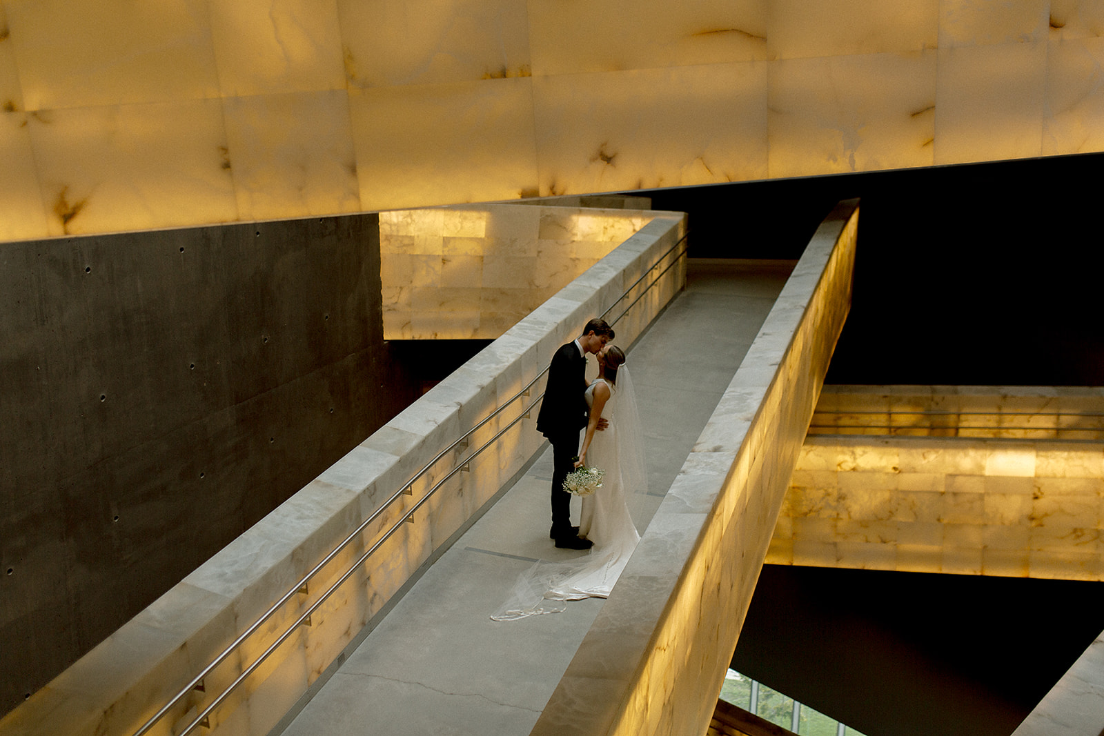 indoor wedding photo locations in winnipeg